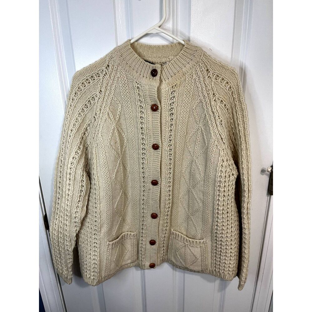 Vtg Gaeltarra Aran Cream Fisherman Cable Knit Irish Wool Sweater Size 40 (US M)
